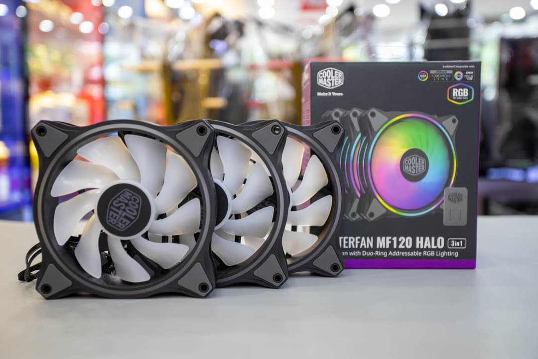 78287_halo3_1_fan__2_.jpg 4