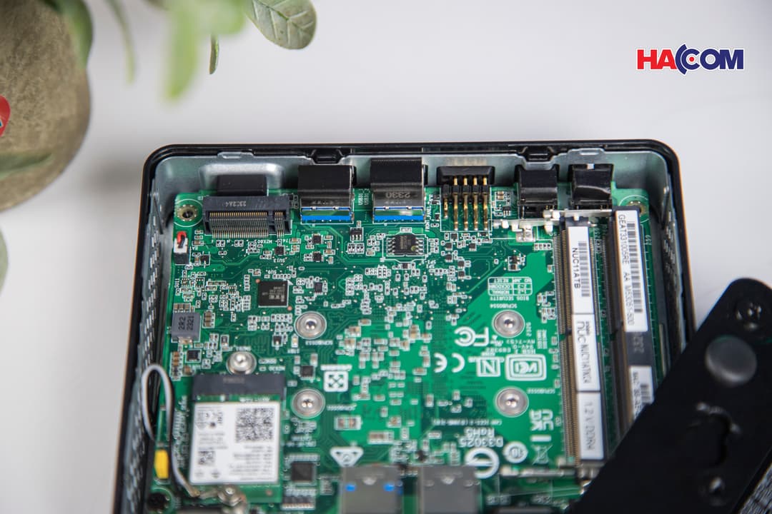 81180_img_1037.JPG 13