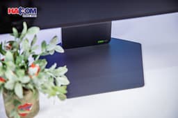 86015_man_hinh_lg_ultragear_32gs95uv_b_010.JPG 15