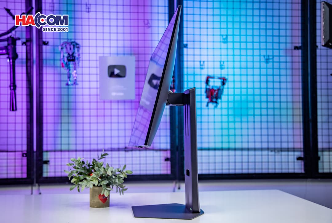 86015_man_hinh_lg_ultragear_32gs95uv_b_014.JPG 19