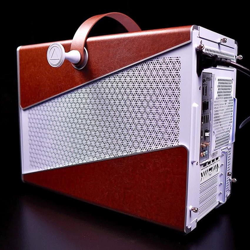 89494_vo_case_montech_heritage_pro_white_005.jpg 11