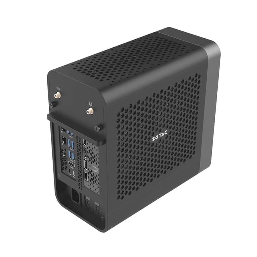 89898_pc_mini_zotac_magnus_one_zbox_erp74070sc_be1_6.jpg 5