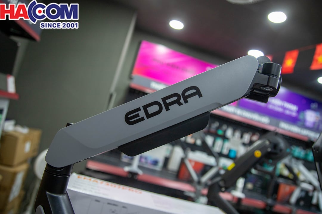 Giá Treo Màn Hình Edra EMA7307Pro Màu Đen 1