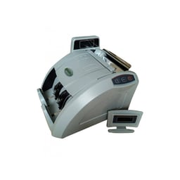 45890_anh_may_dem_tien_oudis_3200a.jpg 0