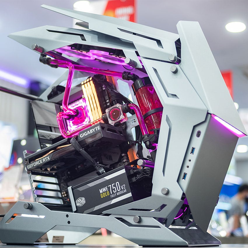 51067_freezemod_watercooling_custom.jpg 3