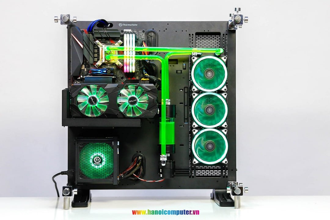 51217_pc_modding_core_p5_2.jpg 1