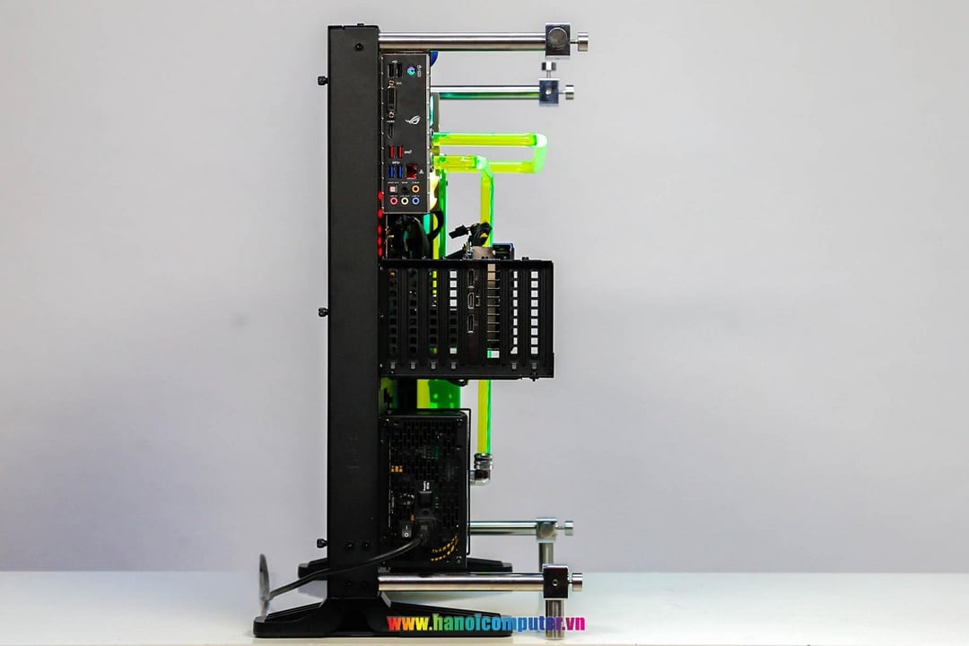 51217_pc_modding_core_p5_4.jpg 3