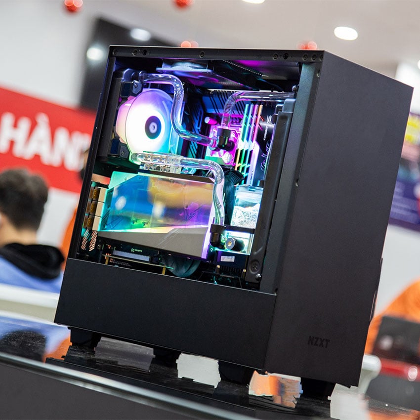 57737_nzxt_h510i_modding_watercooling__2_.jpg 1