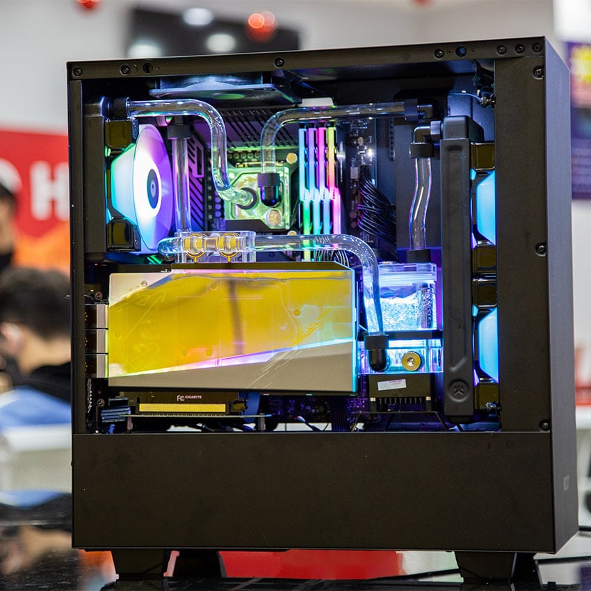 57737_nzxt_h510i_modding_watercooling__3_.jpg 2