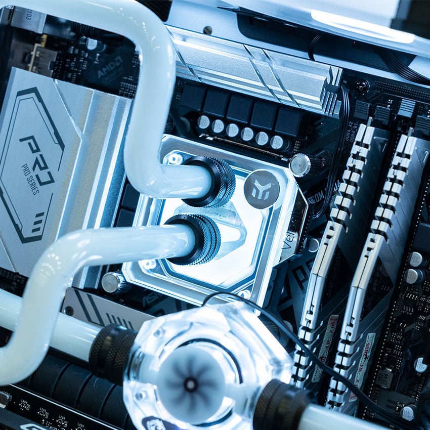 60677_xigmatek_aquarius_plus_watercooling__3_.jpg 3