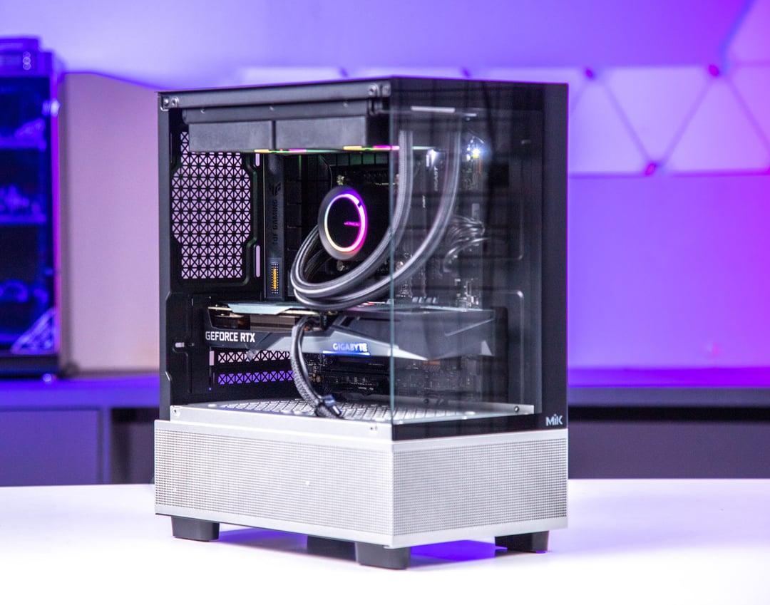 81044__pcgm807__4_.jpg 3