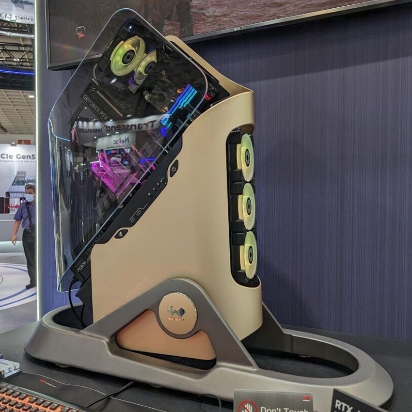 83582_vo_case_inwin_infinite_eatx_full_tower_15.jpg 2