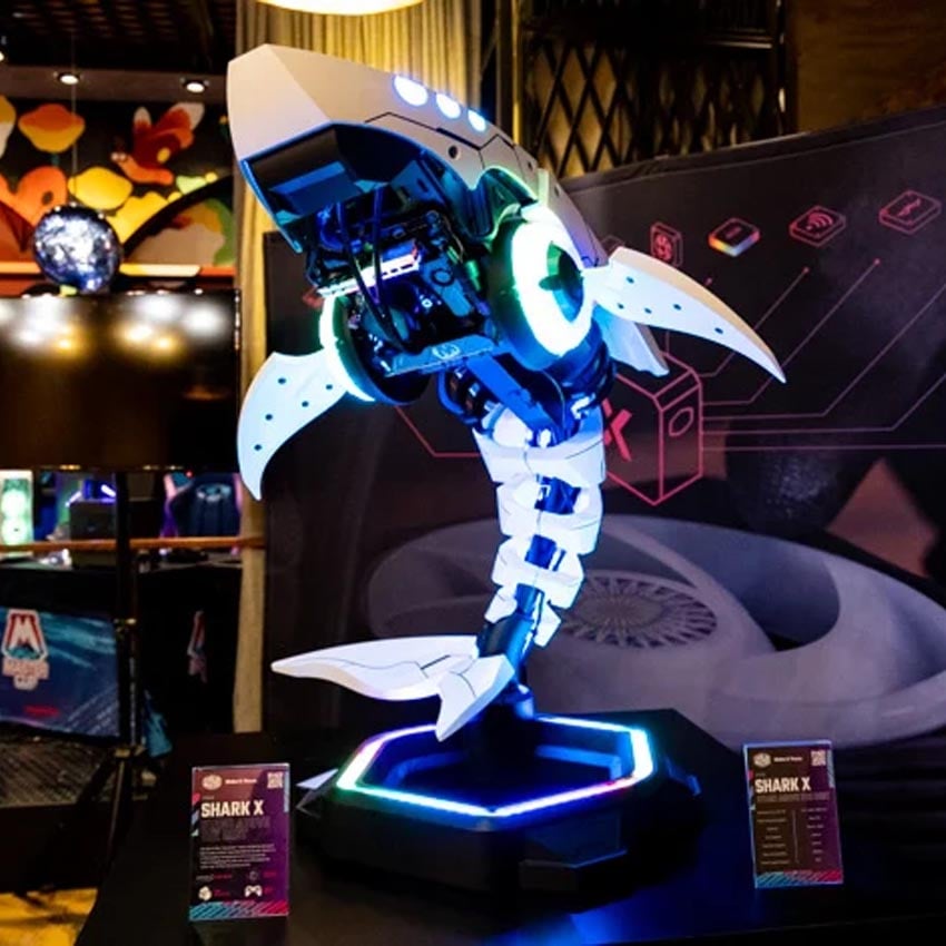 83713_vo_case_cooler_master_shark_x_002.jpg 2