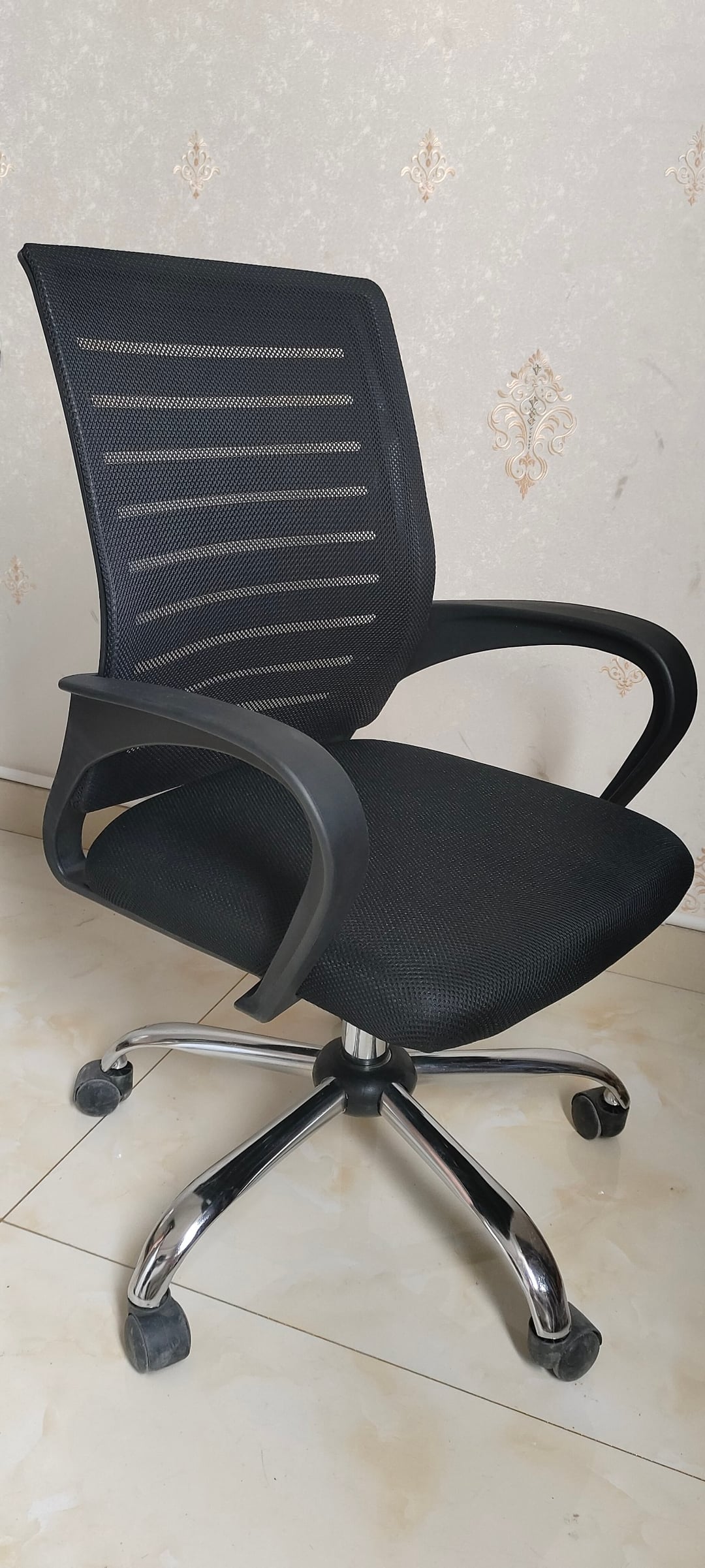 88118_ghe_van_phong_luoi_chan_xoay_legion_yt069_1.jpg 1