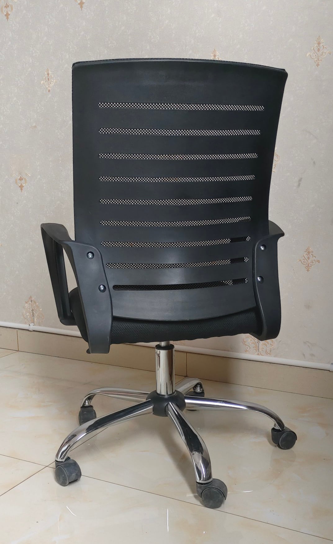 88118_ghe_van_phong_luoi_chan_xoay_legion_yt069_3.jpg 3