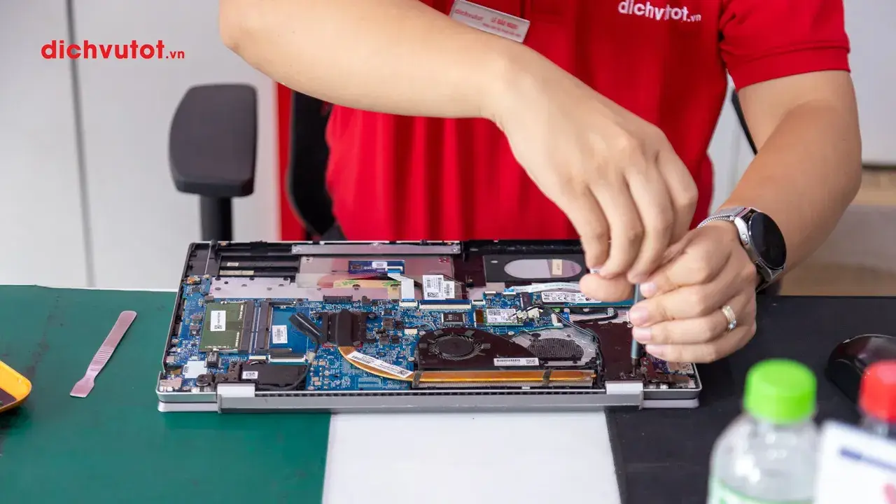 nâng cấp phần cứng cơ bản giúp Dell Inspiron 3530 giúp chạy đa nhiệm nặng tốt hơn