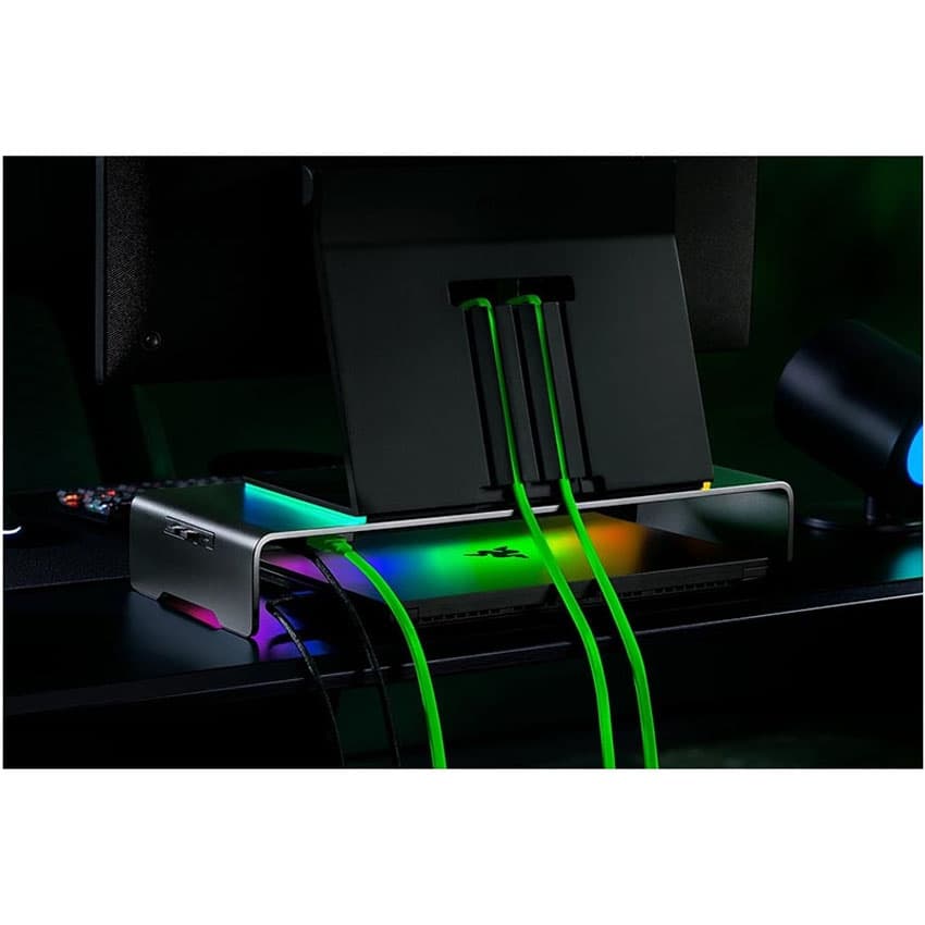 Giá đỡ màn hình đa chức năng có cổng Hub Razer Chroma (RC21-02320100-R3M1) 4