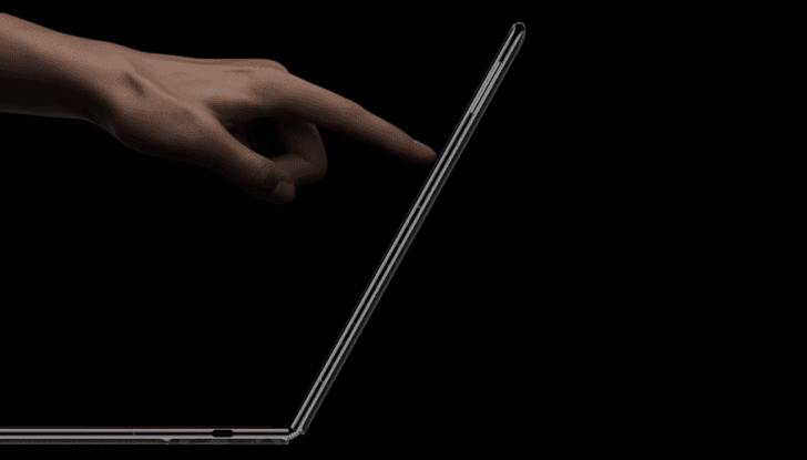 Apple ra mắt MacBook Pro màn hình cảm ứng
