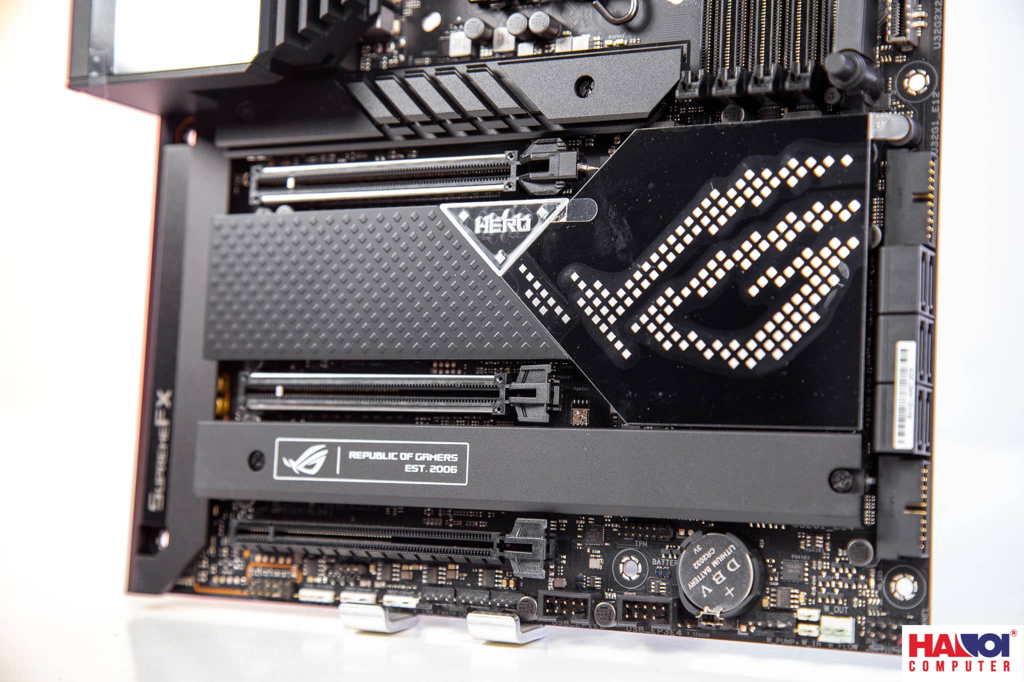 Mainboard ASUS ROG MAXIMUS Z690 HERO (Intel Z690, Socket 1700, ATX, 4 khe RAM DDR5)