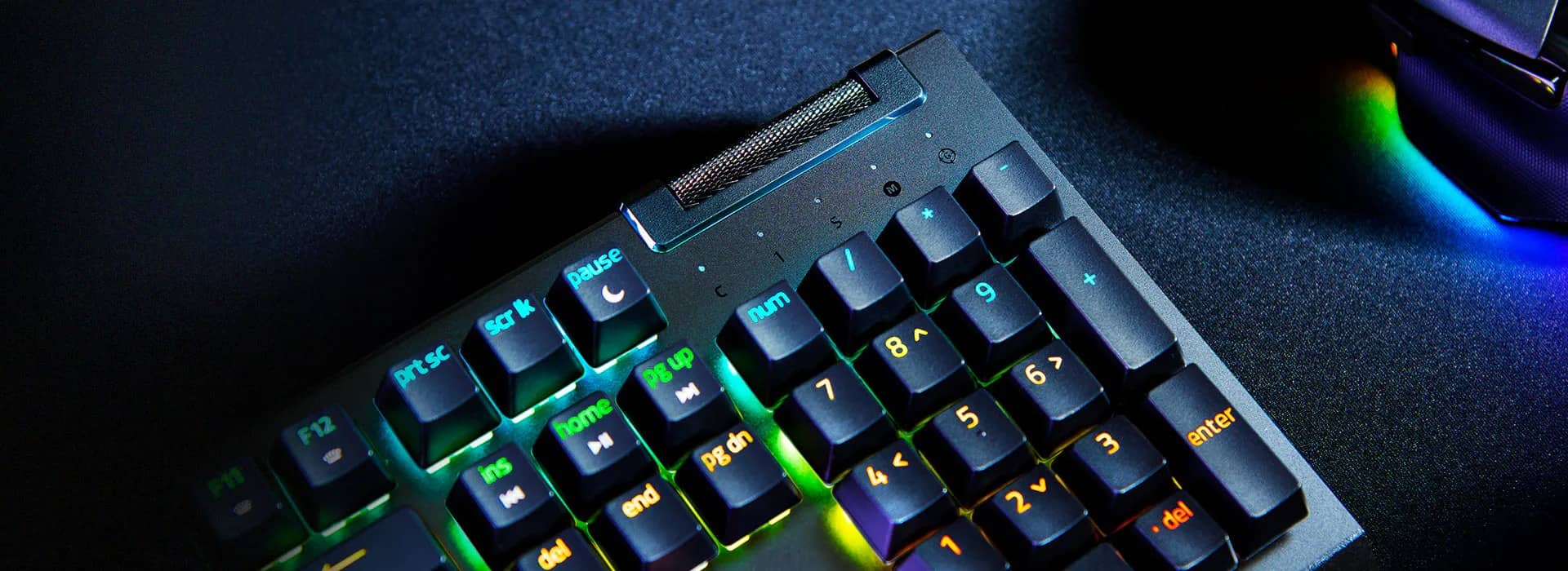 Bàn phím cơ gaming có dây Razer BlackWidow V4 6