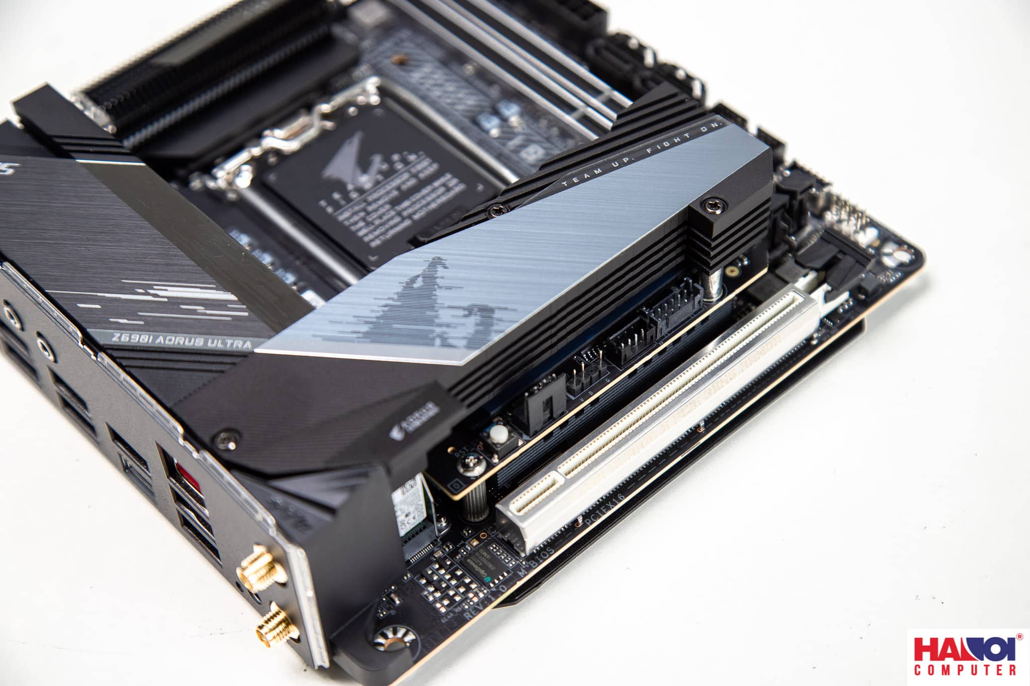 Mainboard Gigabyte Z690I ULTRA (Intel Z690, Socket 1700, ATX, 2 khe Ram DDR4)