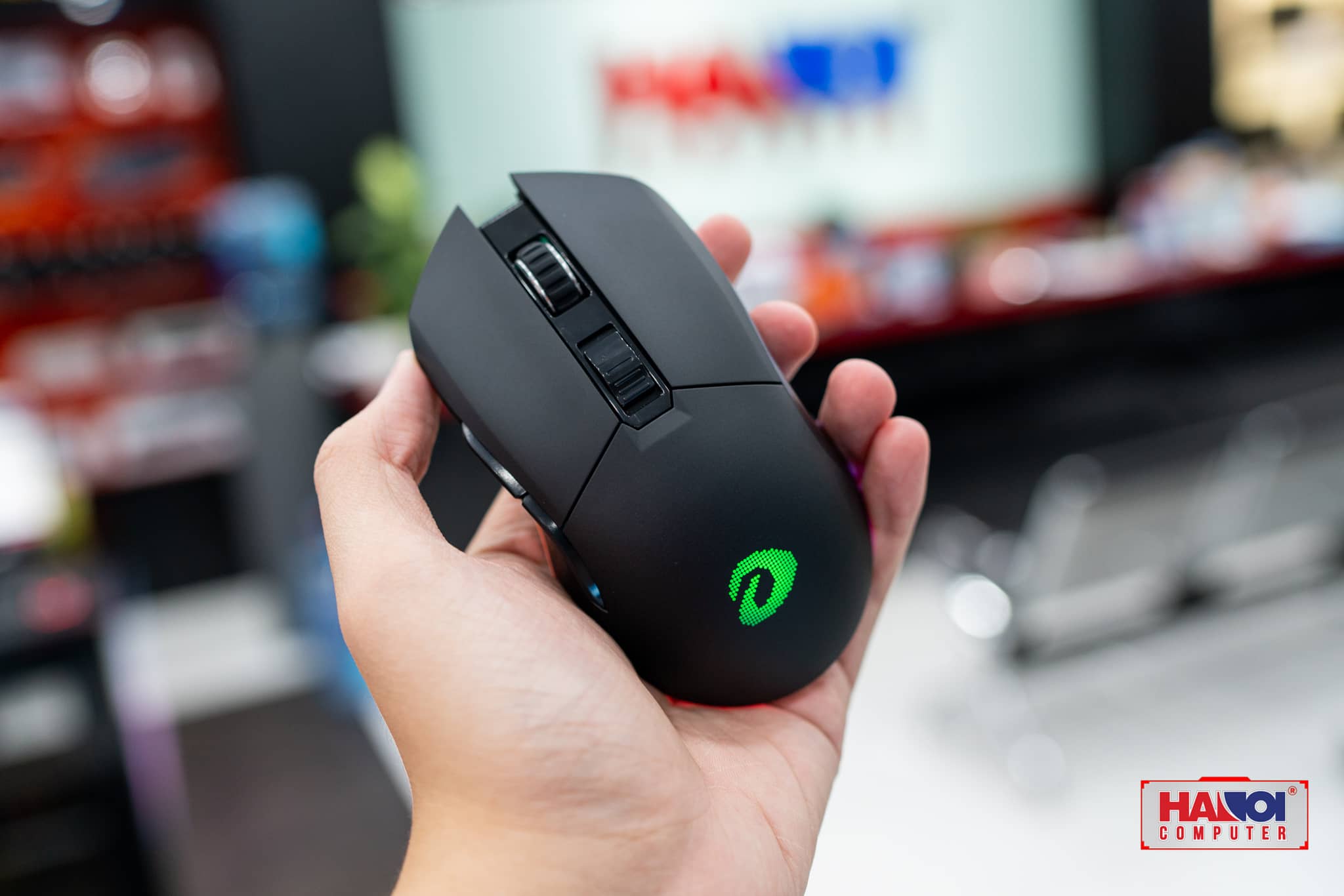 Chuột chơi game không dây Dareu EM901 RGB Wireless Black