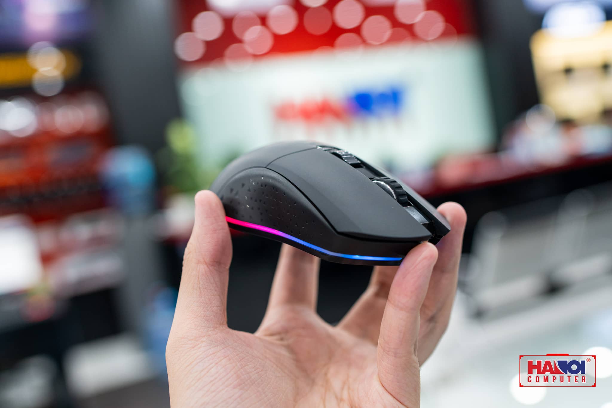 Chuột chơi game không dây Dareu EM901 RGB Wireless Black