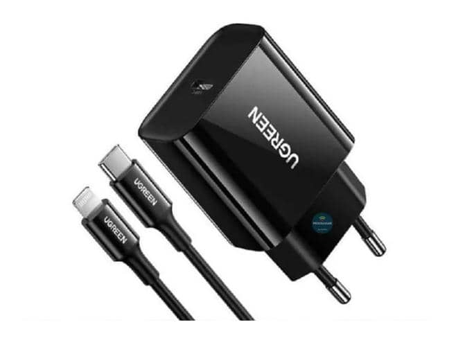 Củ sạc Ugreen PD 20W CD137 Kèm Cáp Type-C to Lightning MFI Màu Đen 2