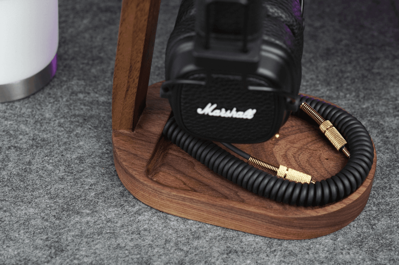 Giá đỡ tai nghe gỗ Óc Chó Hyperwork Beamed 4