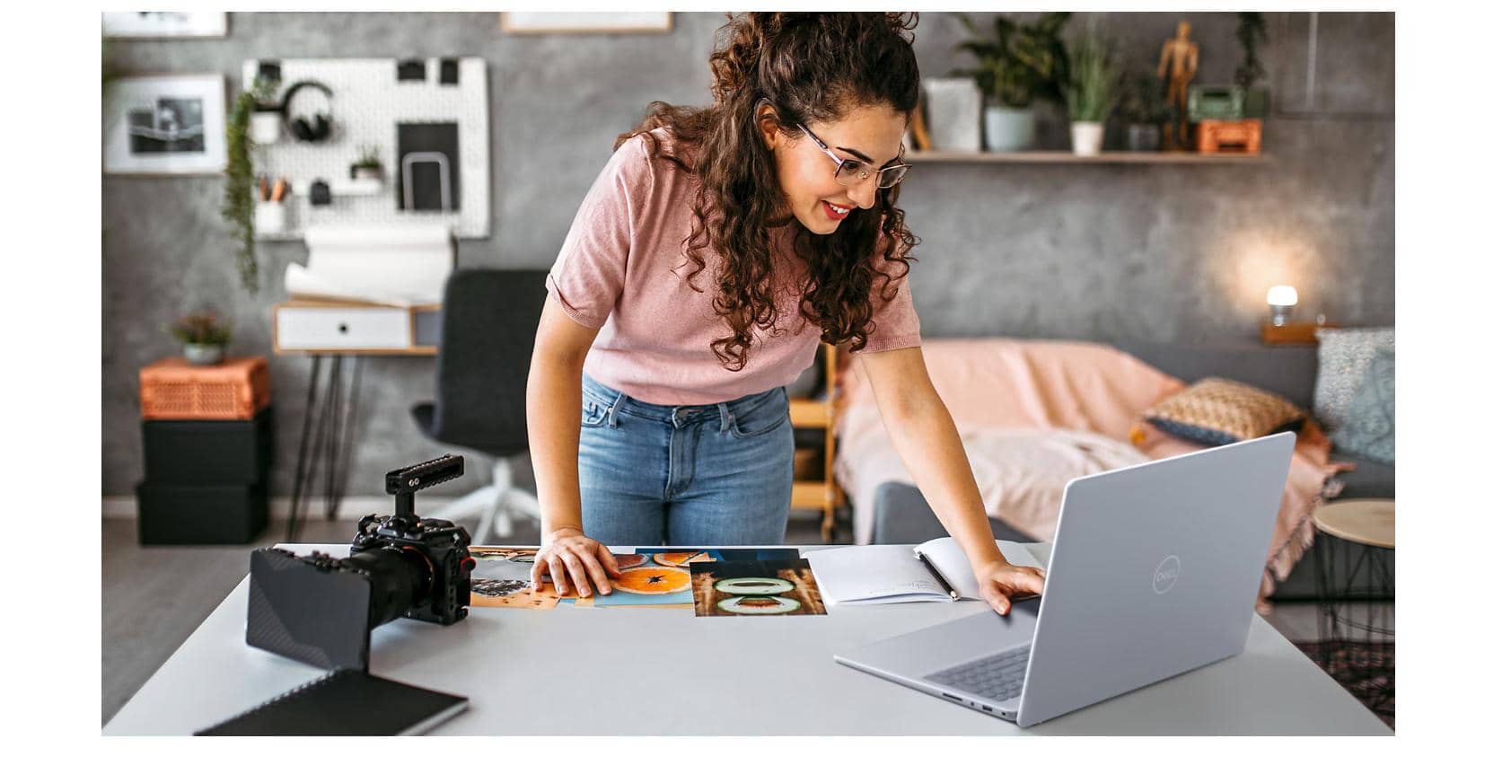 Laptop Dell Inspiron 16 5640 (N6I7512W1) (Core 7 150U 16GB RAM/1TB SSD/MX570A 2G/16.0 inch 2.5K/Win11/Office HS21/Xanh) 1