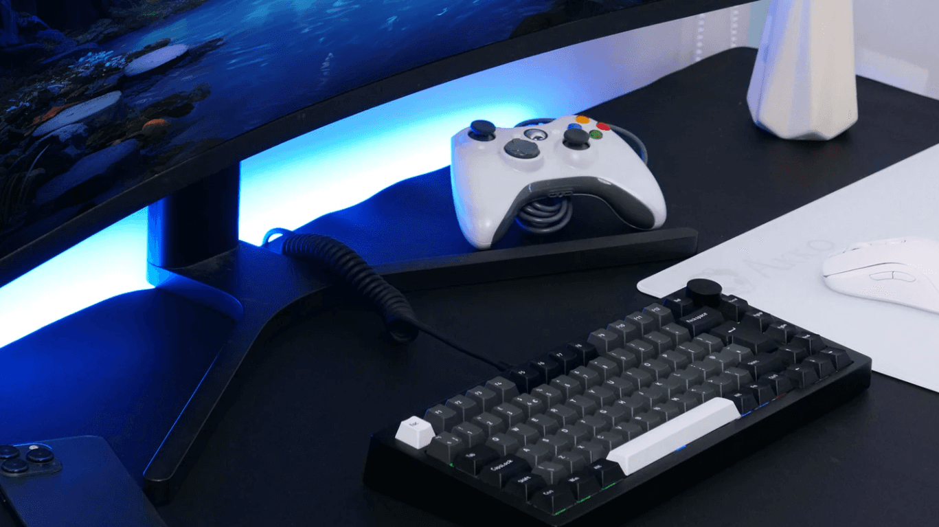 Bàn phím cơ MonsGeek M1 V5 VIA White On Black 1