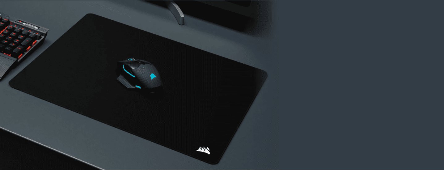 Bàn di chuột Corsair MM200 PRO XLarge CH-9412660-WW (450 x 400 x 6mm) có kích thước lớn và bề mặt mượt mà