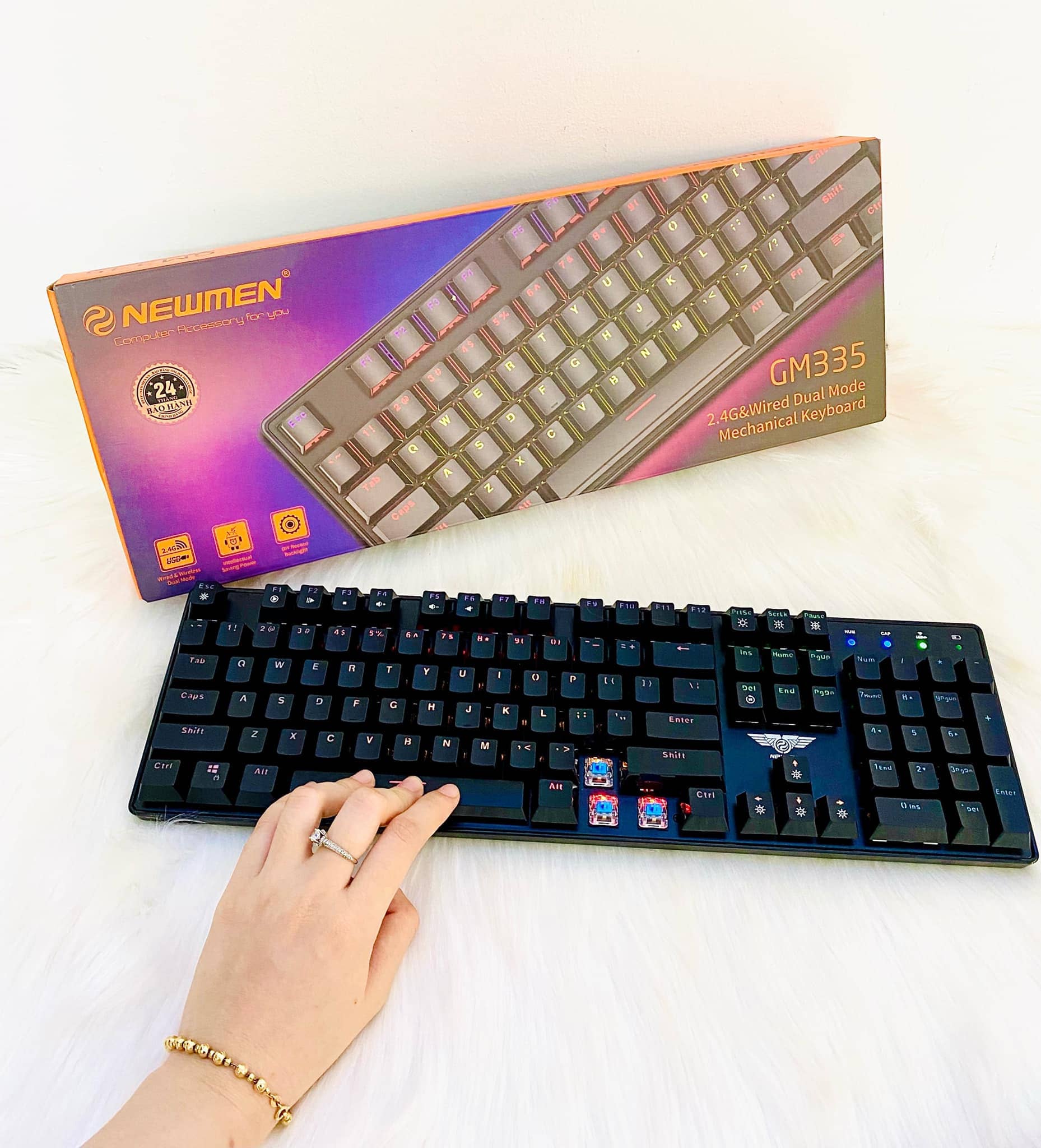 Bàn phím cơ không dây Newmen GM335 Dual Mode Black sw (USBC/RGB/Pin sạc) 4