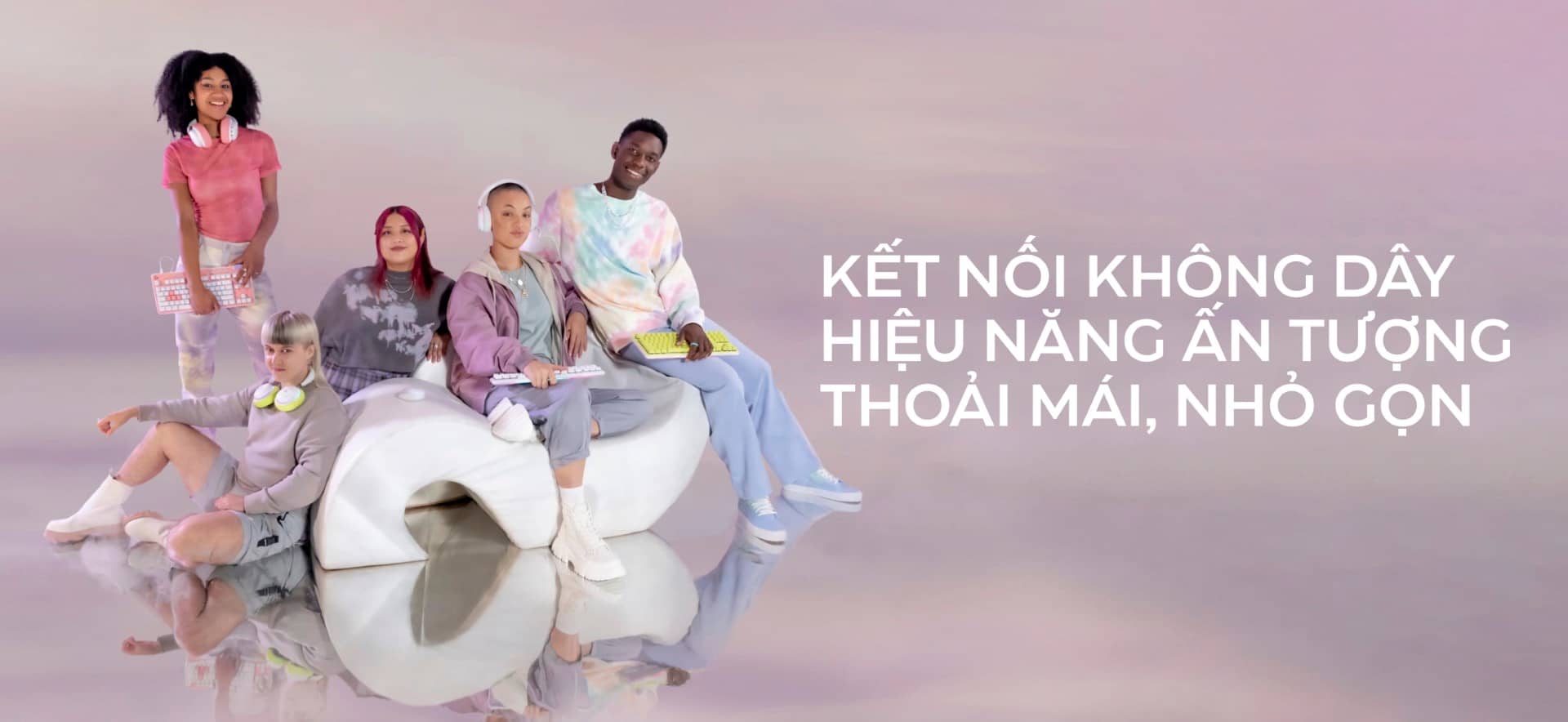 Bàn phím game không dây Logitech G715 TKL RGB Off White