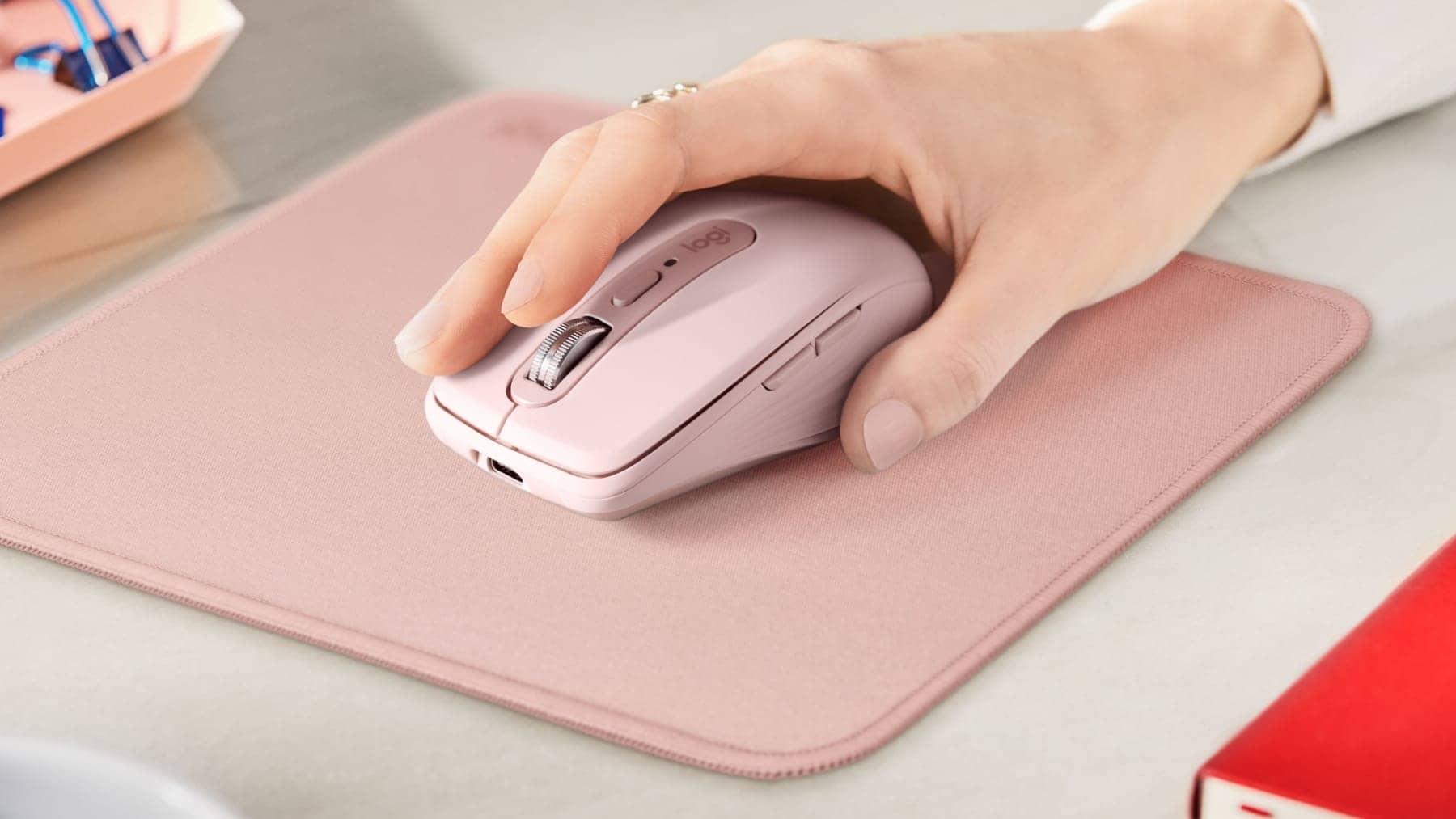 Bàn di chuột Logitech studio series - Xám (956-000034) 1