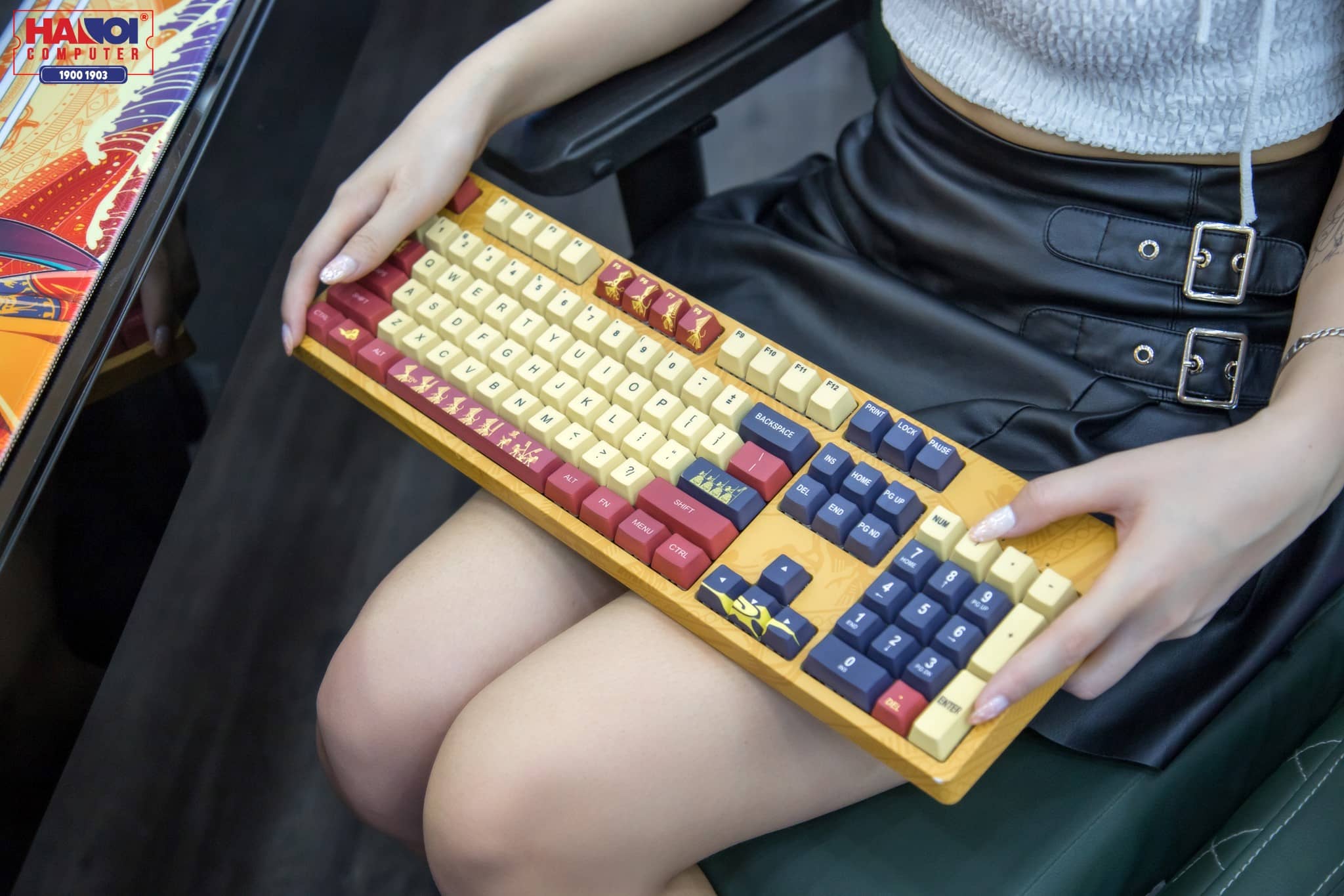 Bàn phím cơ Edra EK3104 Lạc Hồng White Led Yellow sw (USBC/Gateron) 1