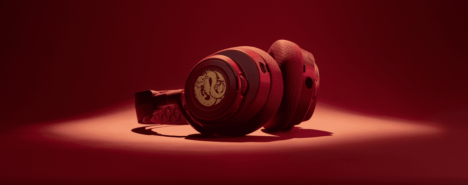 Tai nghe SteelSeries Arctis Nova 7 Wireless Dragon - Red/Gold - Limited Edition 1