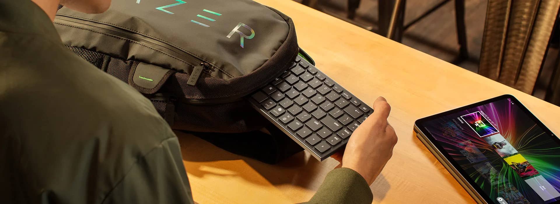 Bàn phím không dây Razer Joro 2