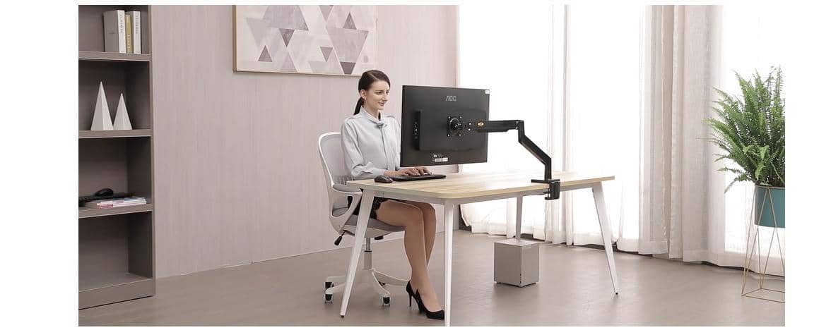 Giá treo màn hình NB G40 (22 inch - 40 inch) màu đen 3