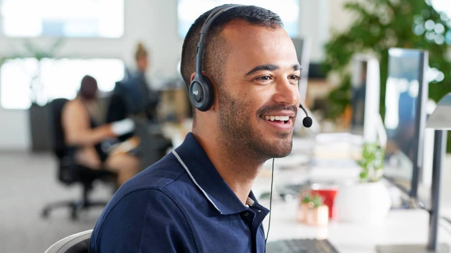 Tai nghe Logitech H111