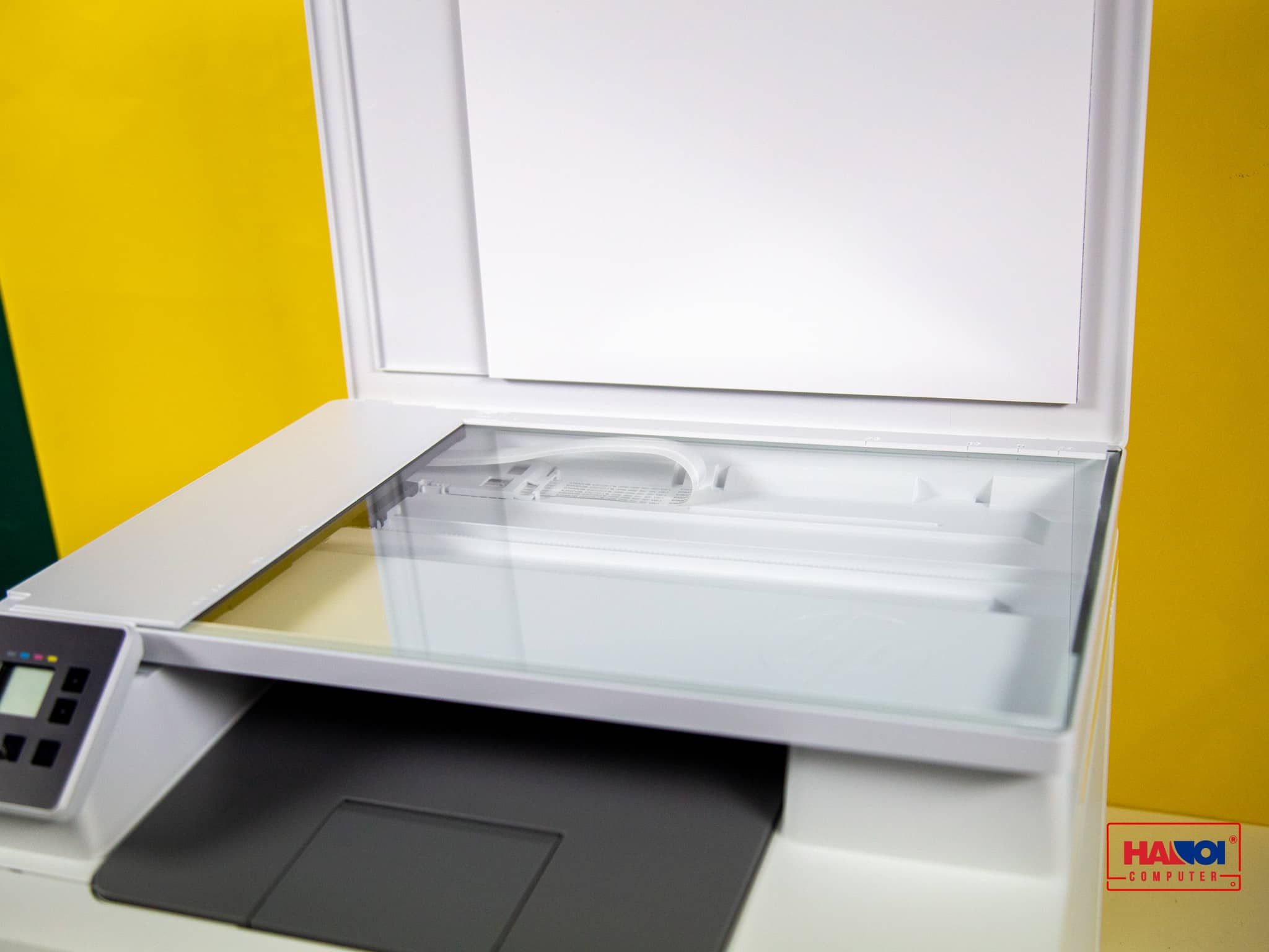 Thân thiện môi trường Máy in đa chức năng HP Color LaserJet Pro MFP M182n