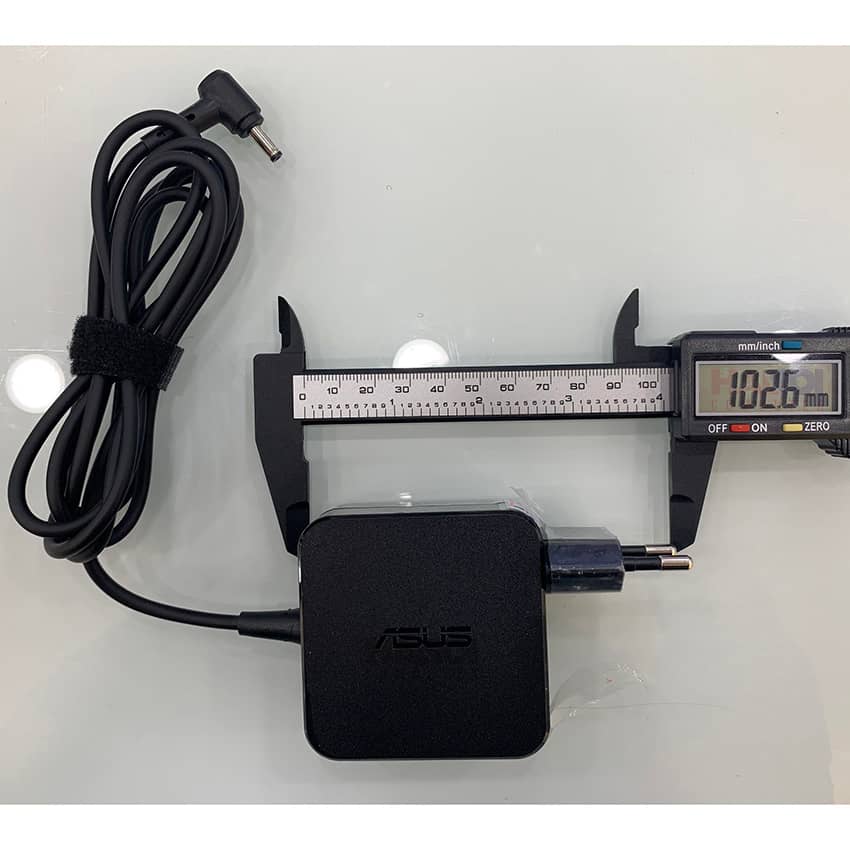 Sạc Laptop Asus 19V - 2.37A chân nhỡ 4.0 x 1.35mm, củ vuông 2