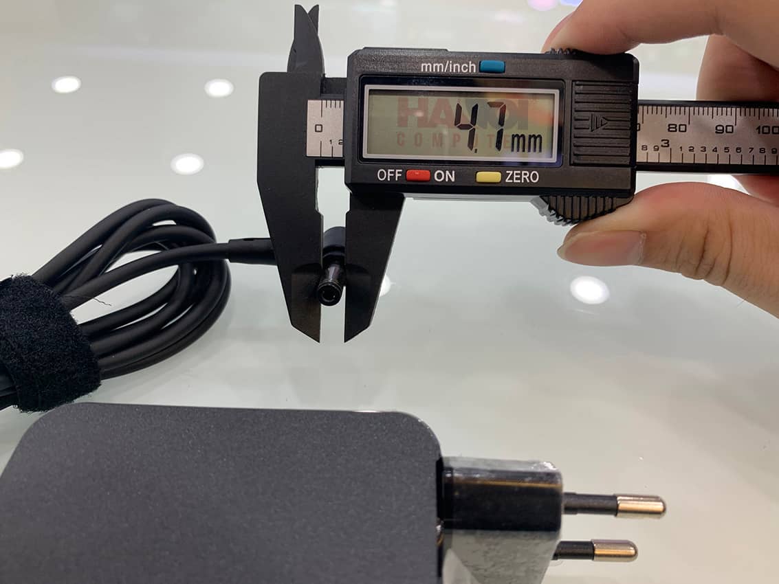 Sạc Laptop Asus 19V - 3.42A chân thường 5.5mm x 2.5mm, củ vuông 2