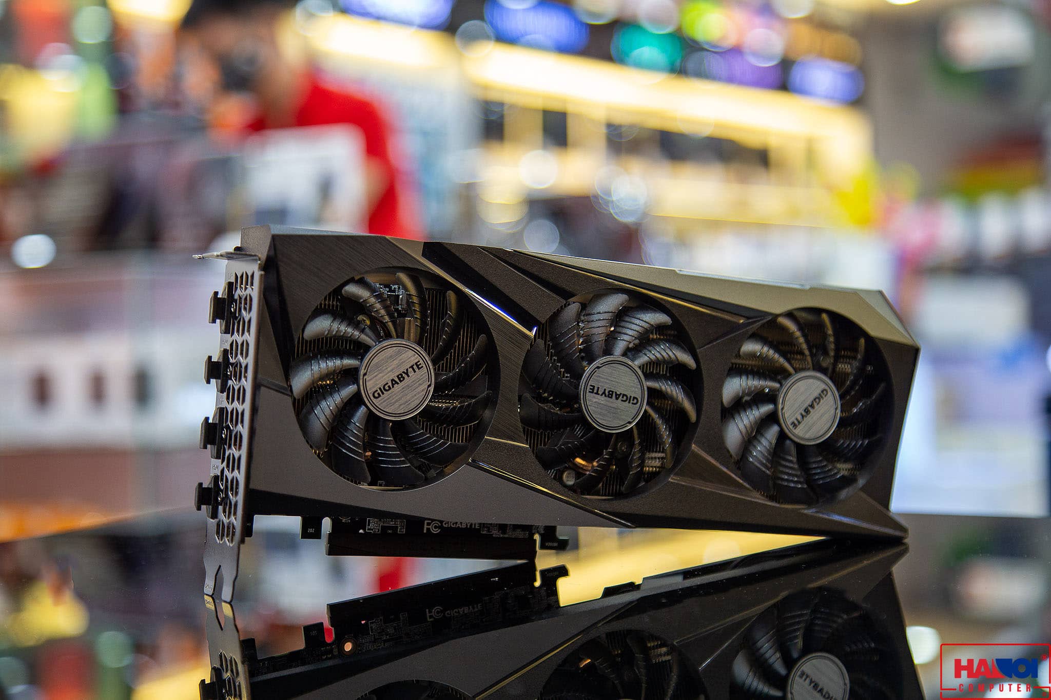 Card màn hình Gigabyte RTX 3060 GAMING OC 12GD-V2