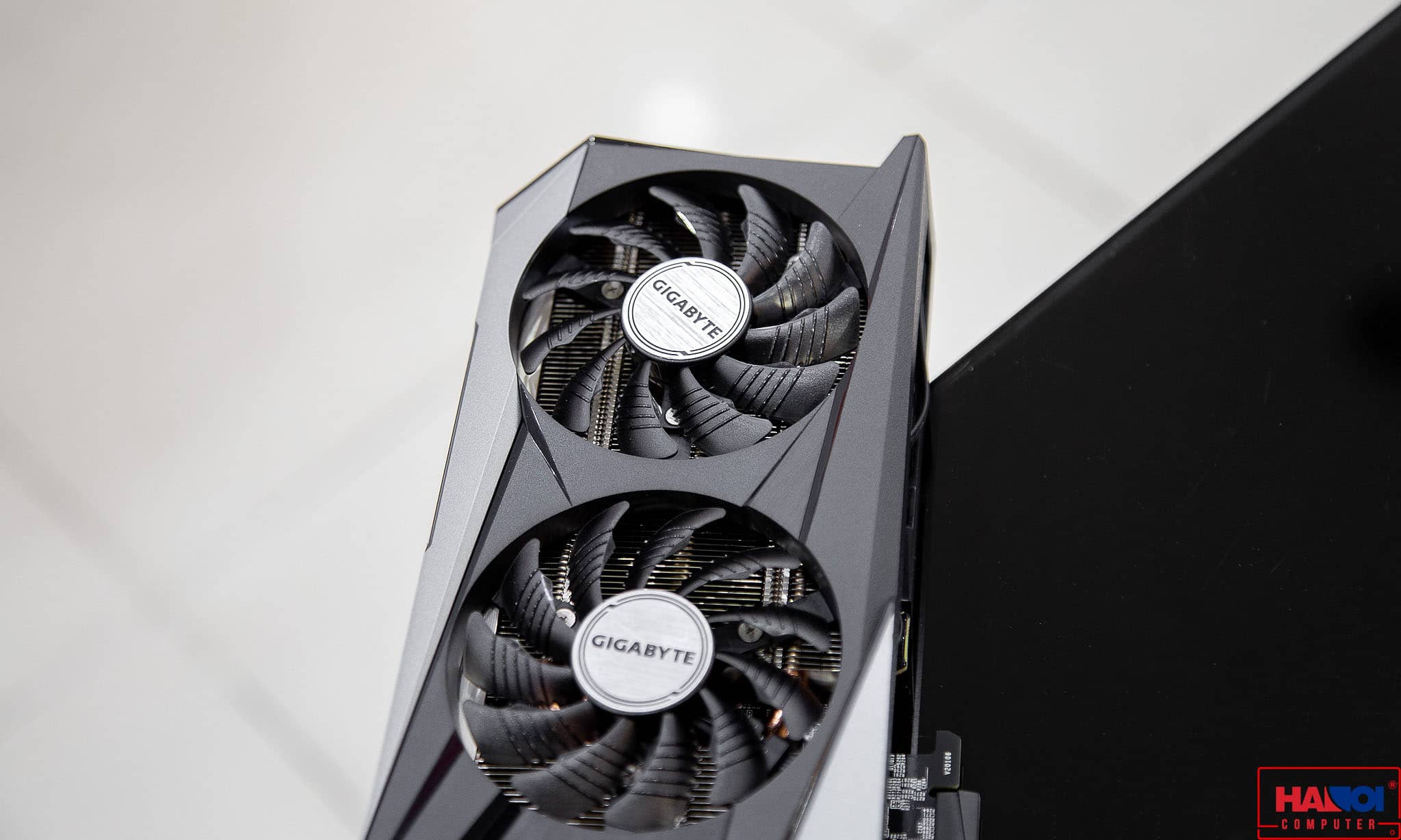 Card màn hình Gigabyte RTX 3060 GAMING OC 12GD-V2