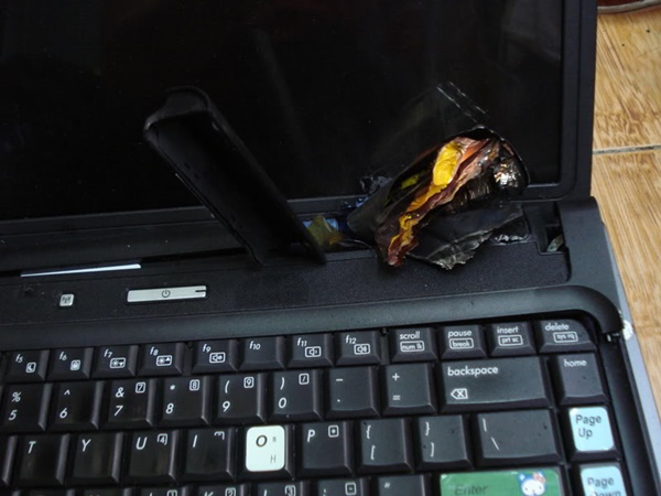 thay cell pin laptop